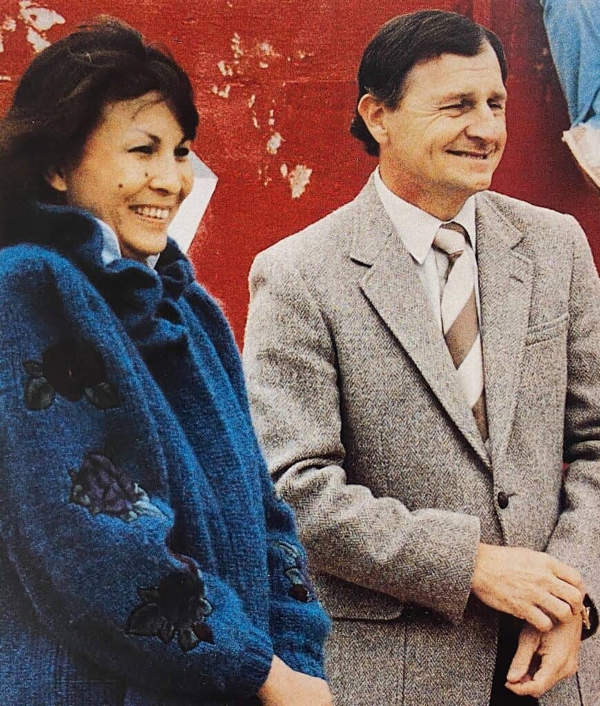 President Felix Resigns